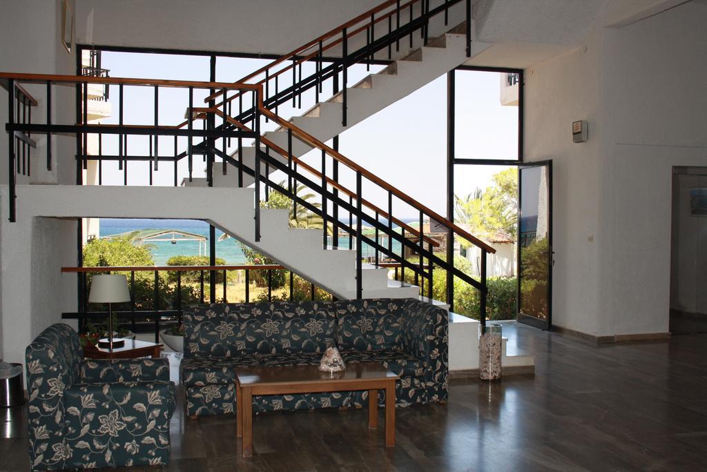 Lymiatis Beach Hotel Karpathos Exterior photo