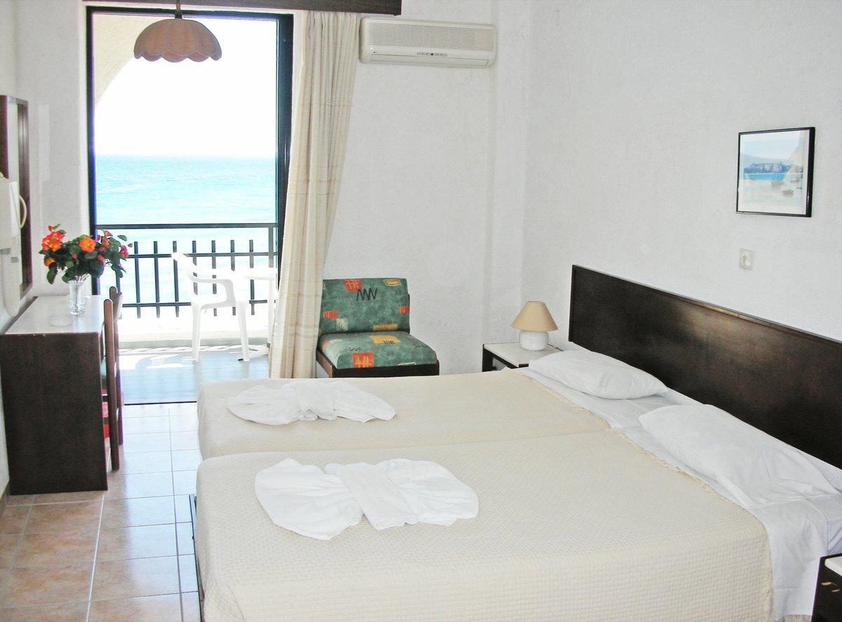 Lymiatis Beach Hotel Karpathos Exterior photo